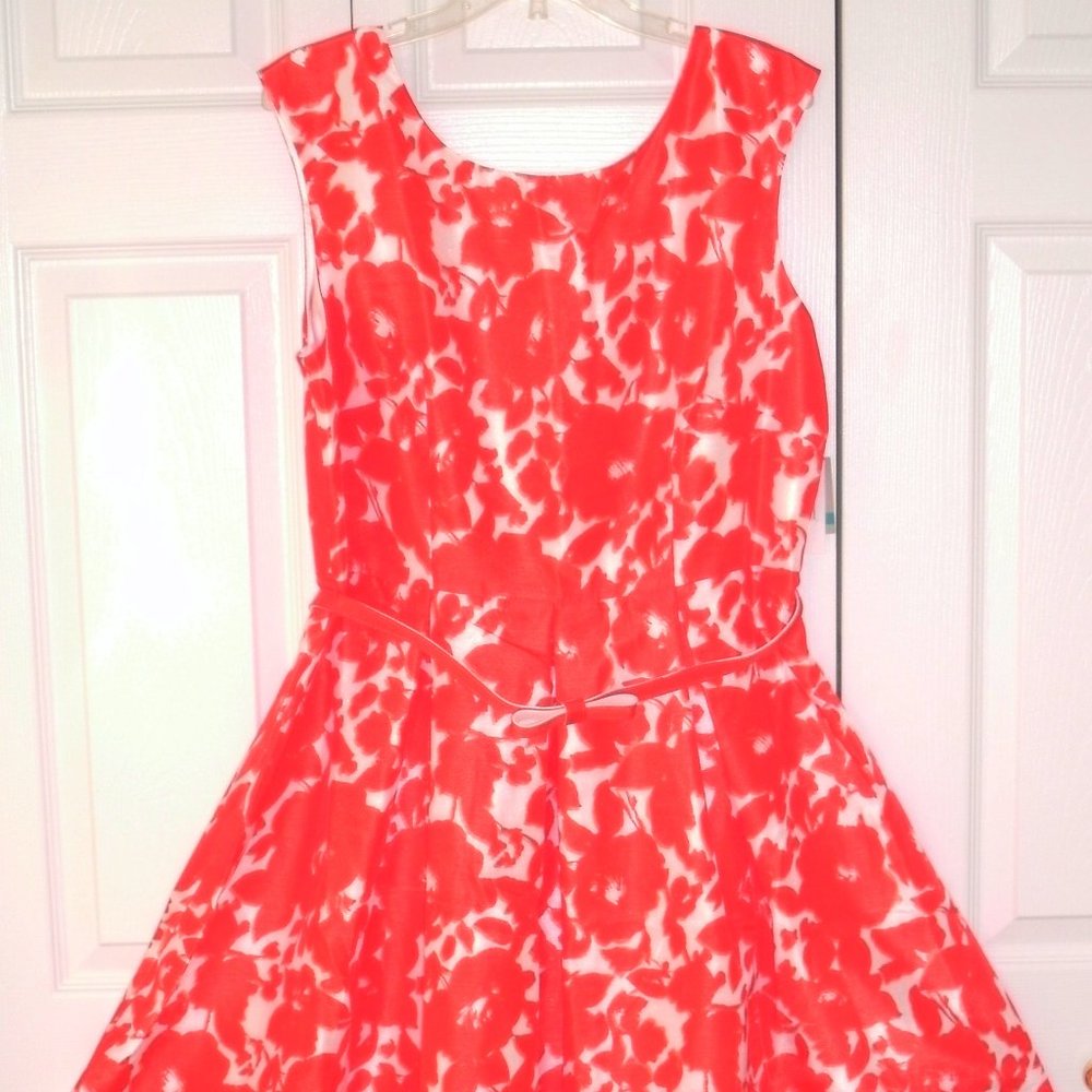 Danny & Nicole Orange Floral Pattern Dress, sz. 16